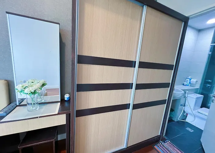 Haiya Homestay Imago Shopping Mall 海雅民宿imago购物 广场